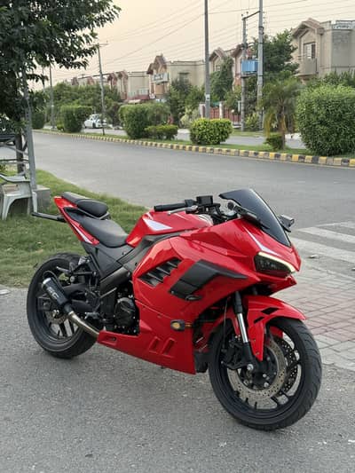 ducati gt edition 400cc brand new 1100km driven replica