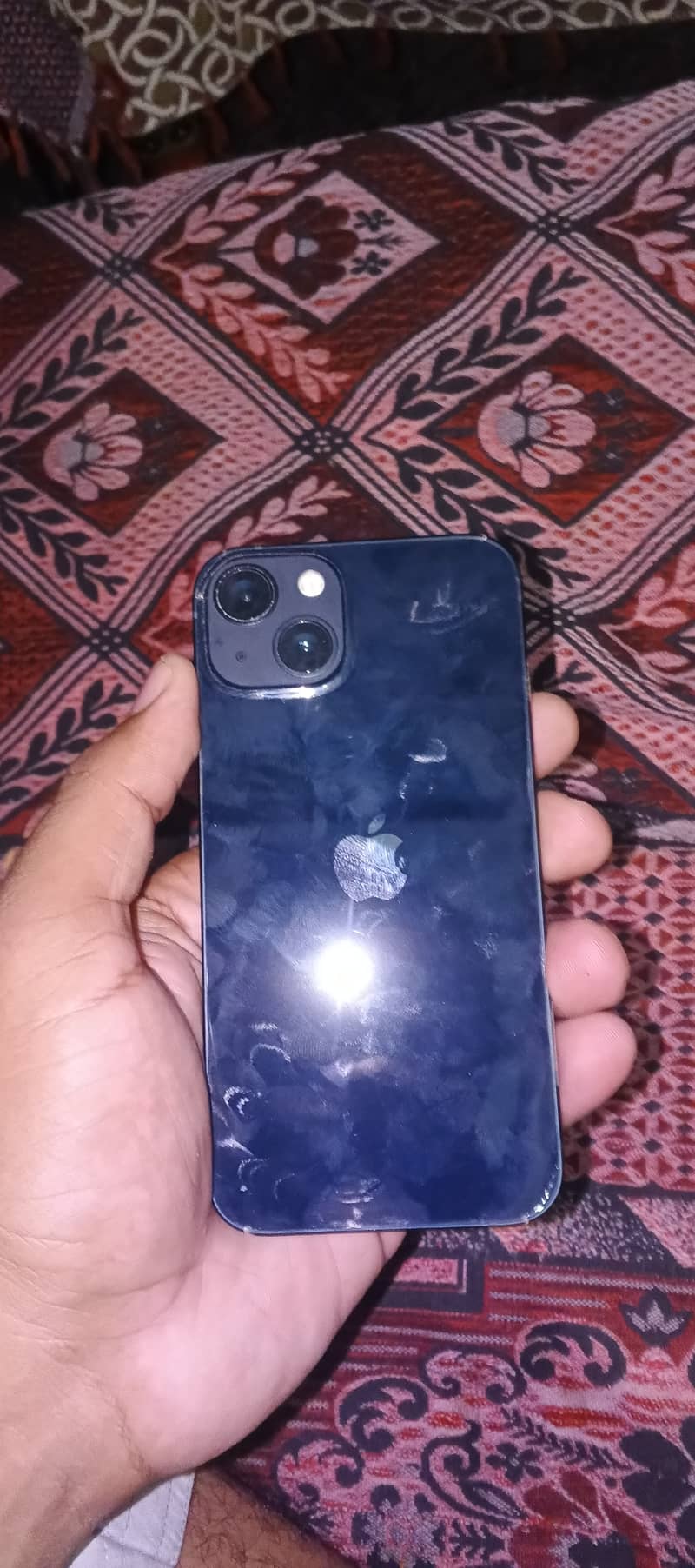 Apple iPhone 13 0