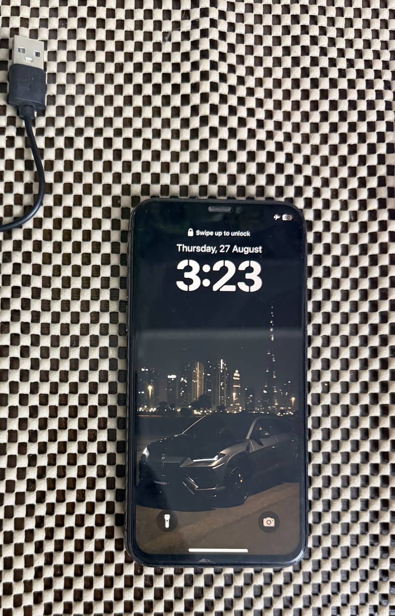 Apple iPhone XS 0