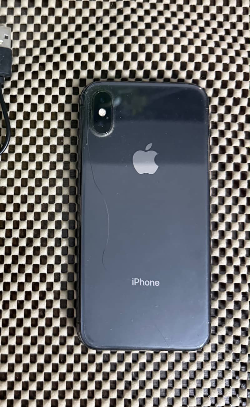 Apple iPhone XS 1