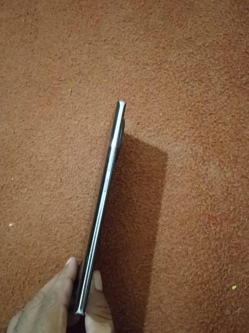 Tecno  spark 20 pro plus 3