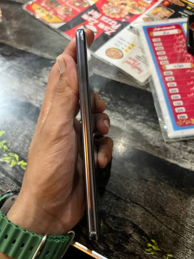Vivo V60