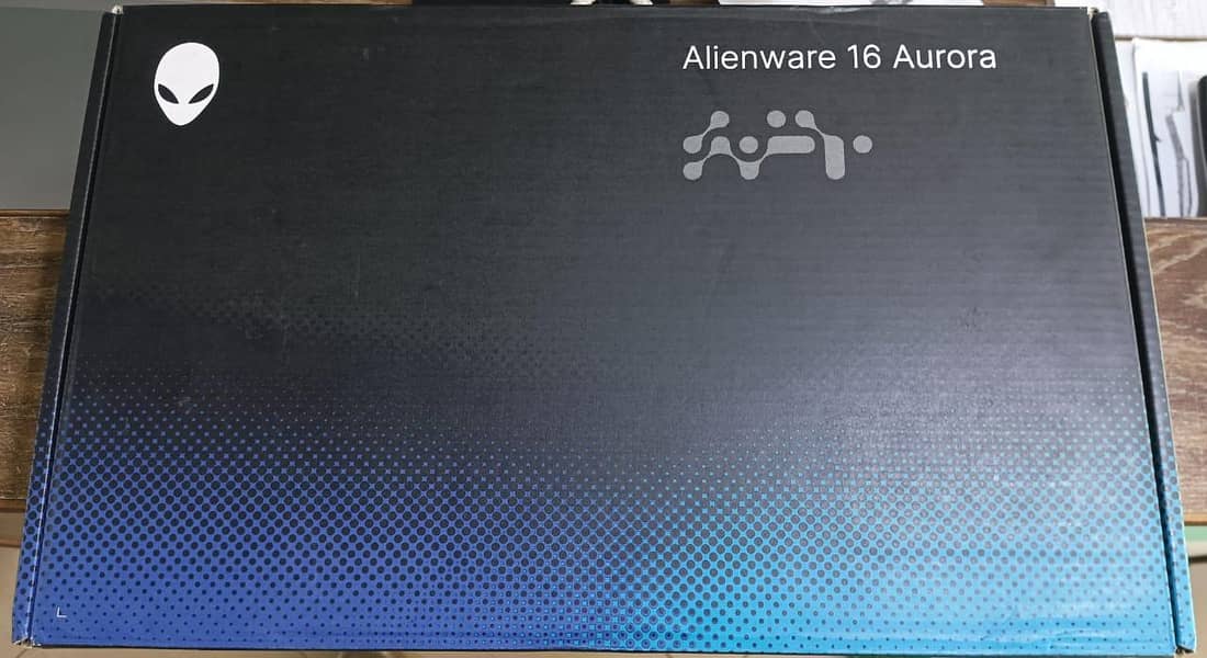 ALIENWARE DELL 16 Aurora 0