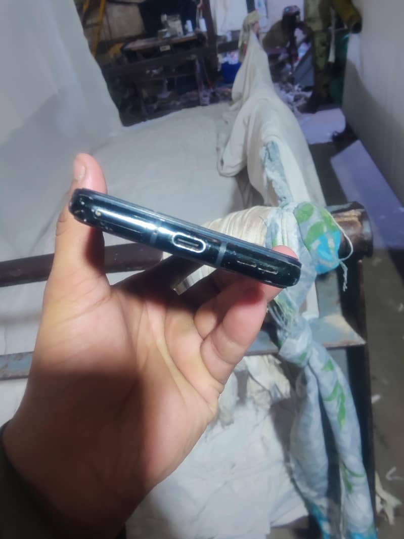 One Plus 9 Pro 4