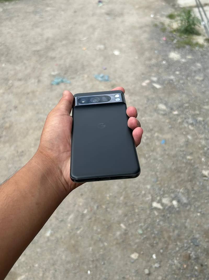 Google Pixel 8 Pro 7