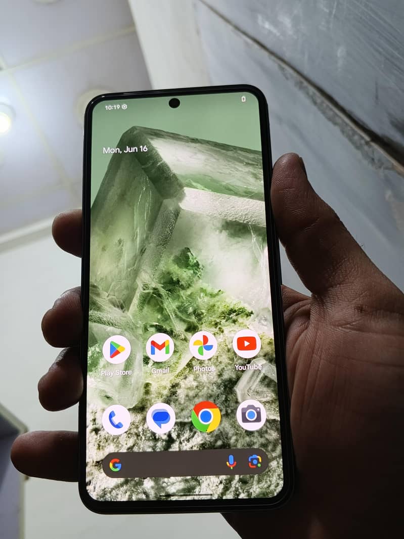 Google Pixel 8 0