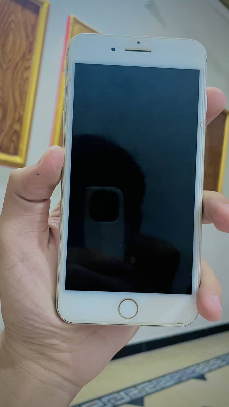 Apple iPhone 7 Plus 4