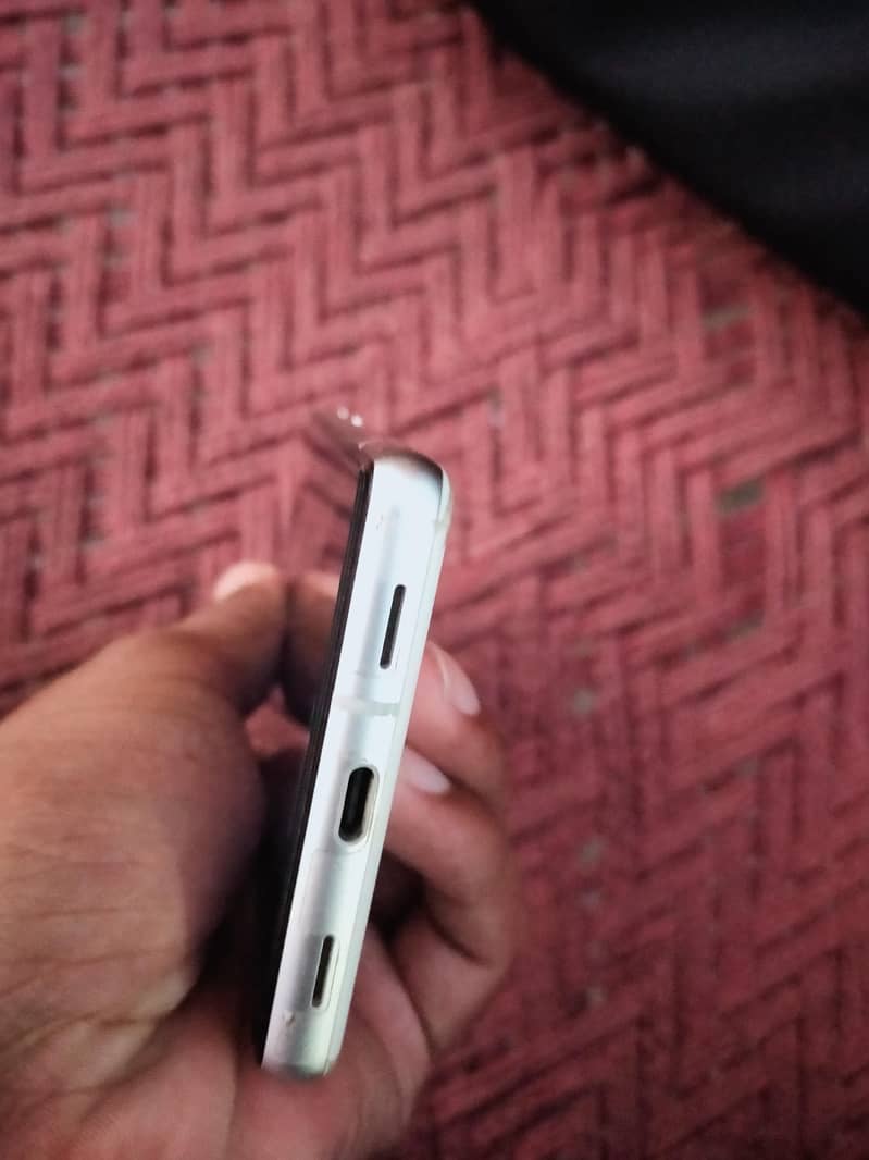 Google Pixel 7a 1