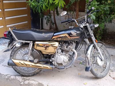 HONDA CG 125 GOLD EDITION - 2024 MODEL