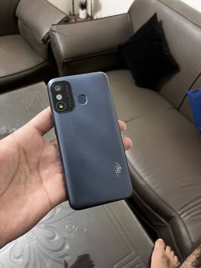Itel A27