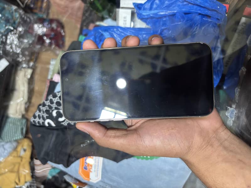 Apple iPhone 15 Pro Max 1