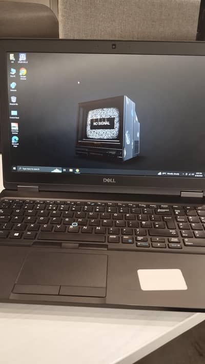 Dell Latitude i5 8th gen H