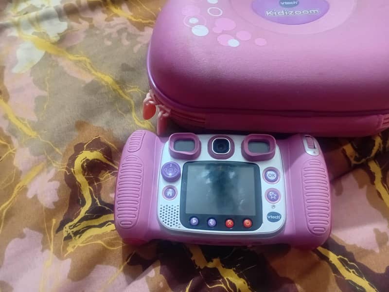 Beautiful Unique Camera 1