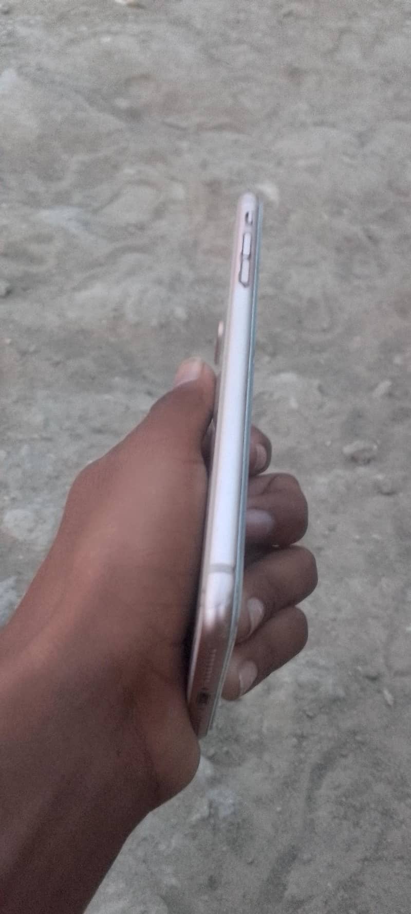 Apple iPhone 8 Plus 1