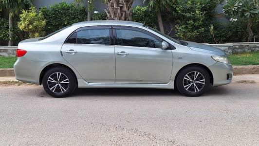 Toyota Corolla GLI 2011