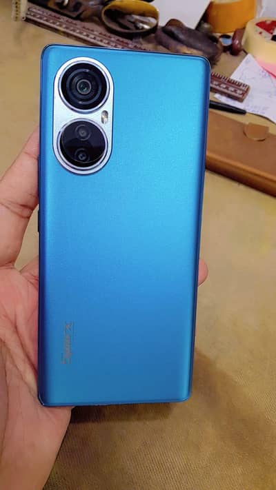 Sparx Edge 20 Pro