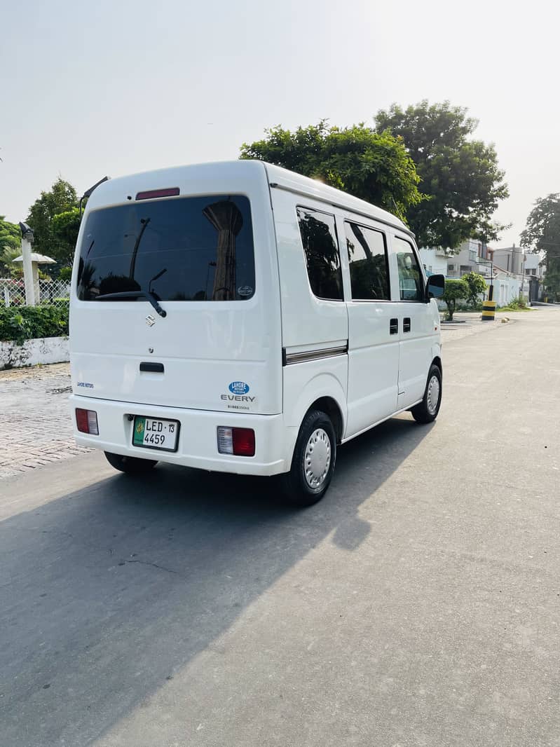 Suzuki Every 4