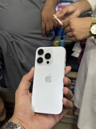 Apple iPhone 14 Pro