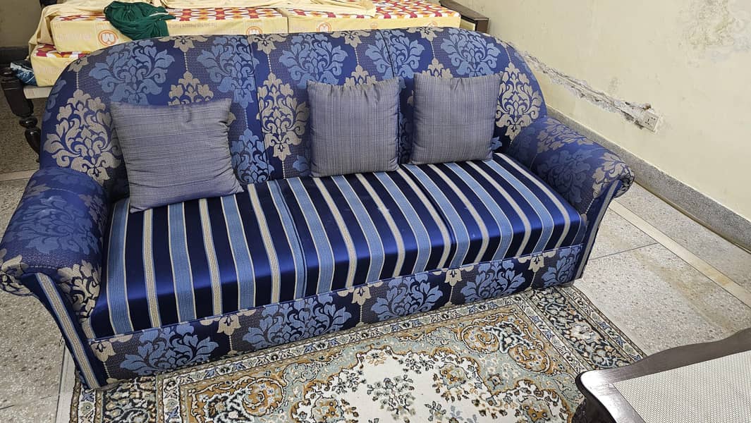 Good Condition 8Sofa Sets for Sale 1