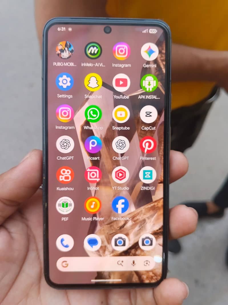Google Pixel 8 1