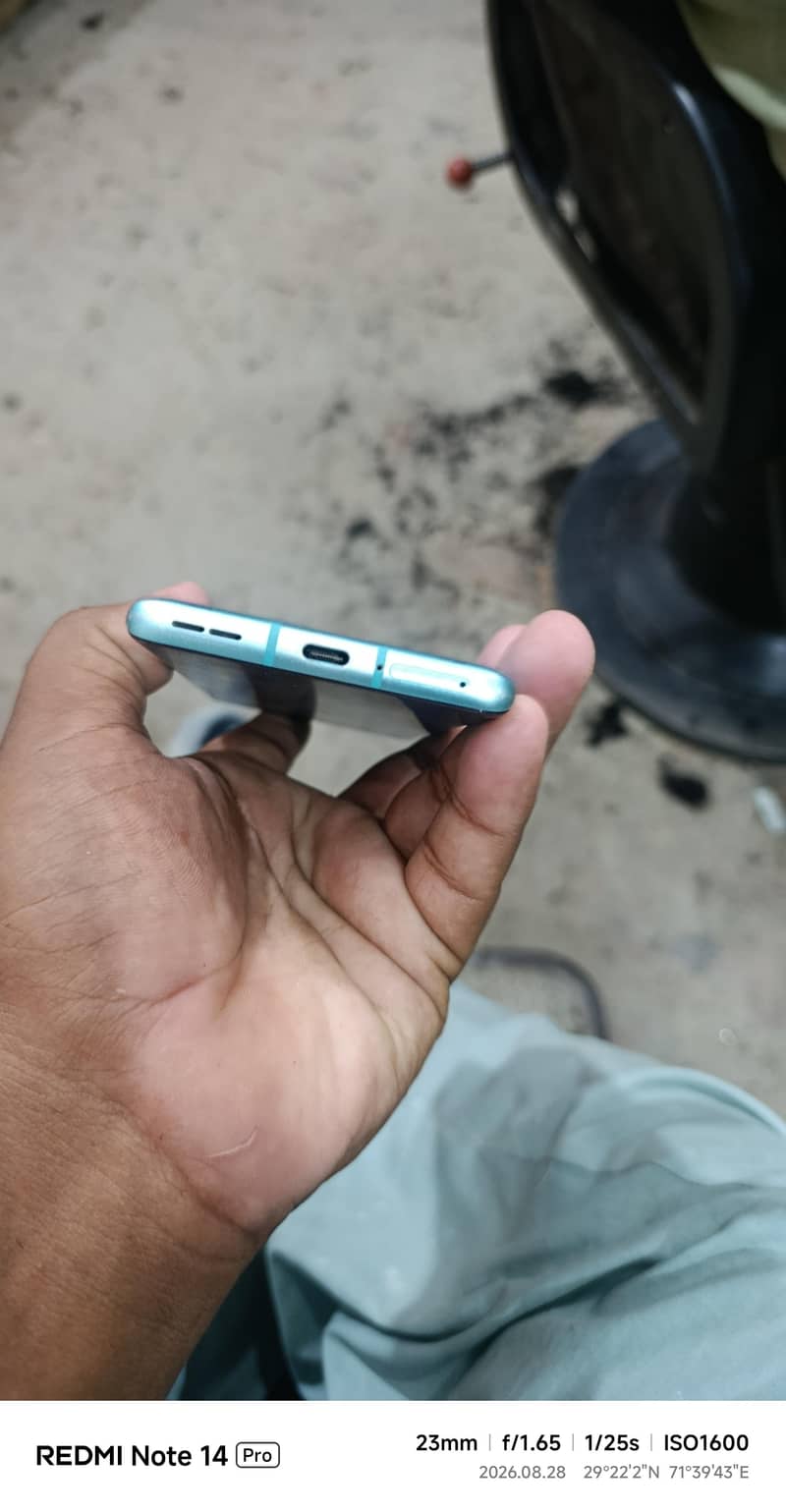 One Plus 8 Pro 3