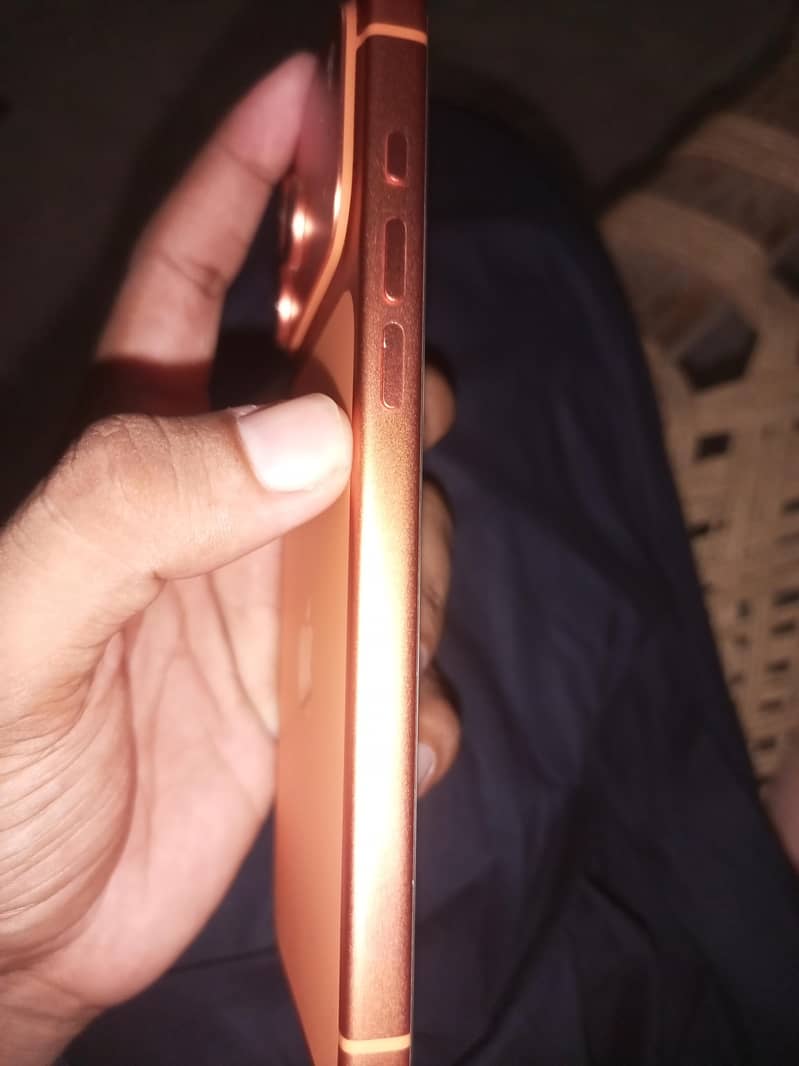 Apple iPhone 17 Pro Max 3