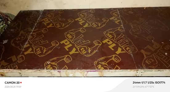 Restaurant table for sale marine ply 02 pics table