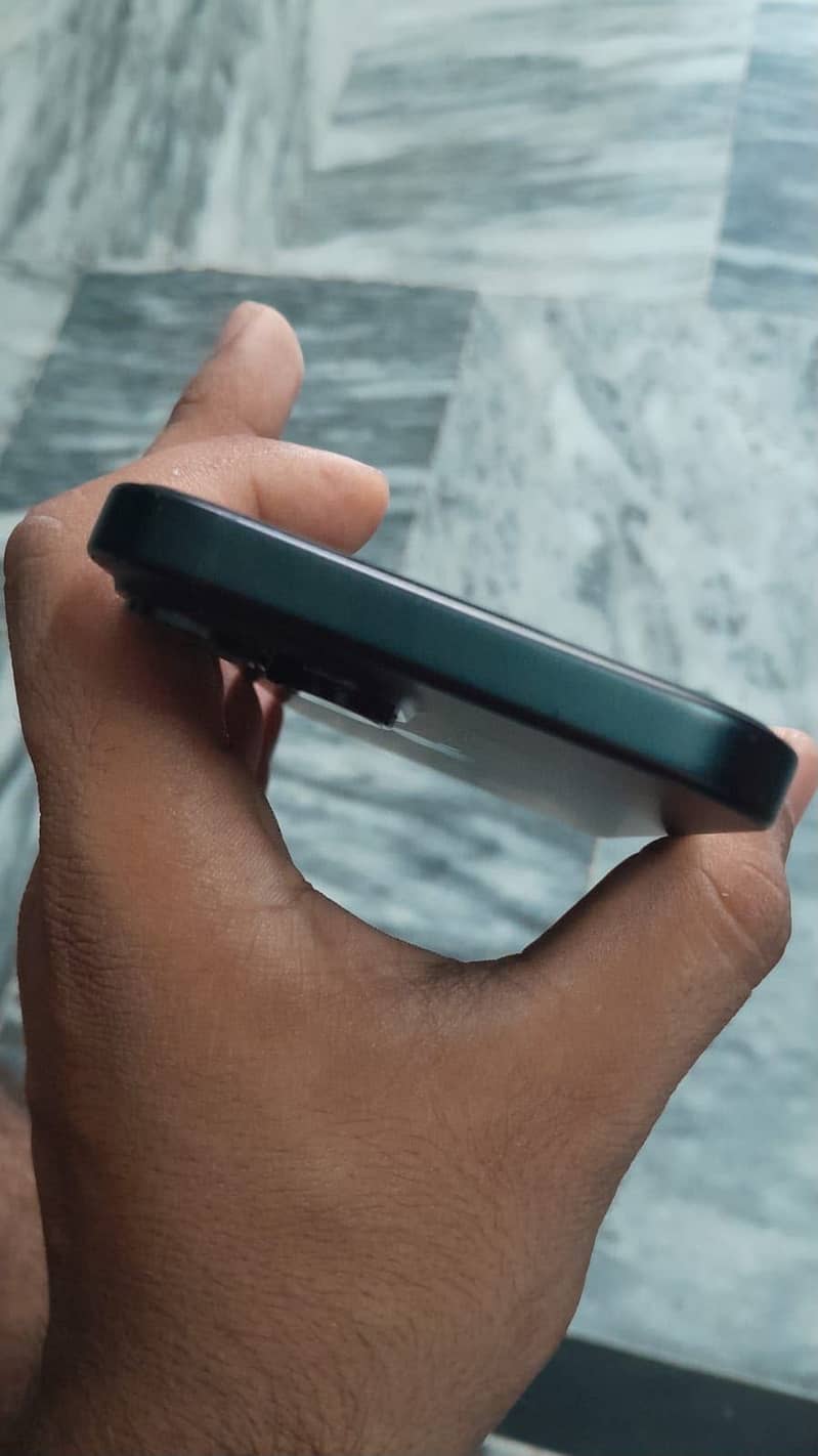 Apple iPhone 15 1