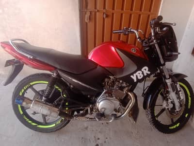 Yamaha YBR 125 CC Importe bike