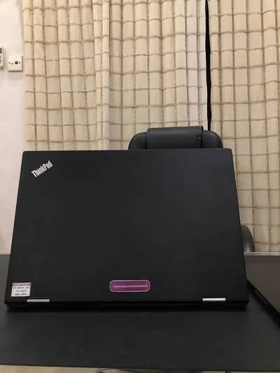 offer needed Lenovo ThinkPad X1 Yoga | i7 8th| 6GB|256SSD| Touch& pen