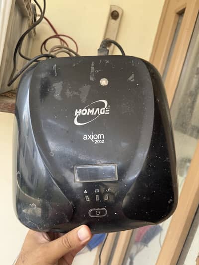 Homage 1500 watts 2 battery ups inverter