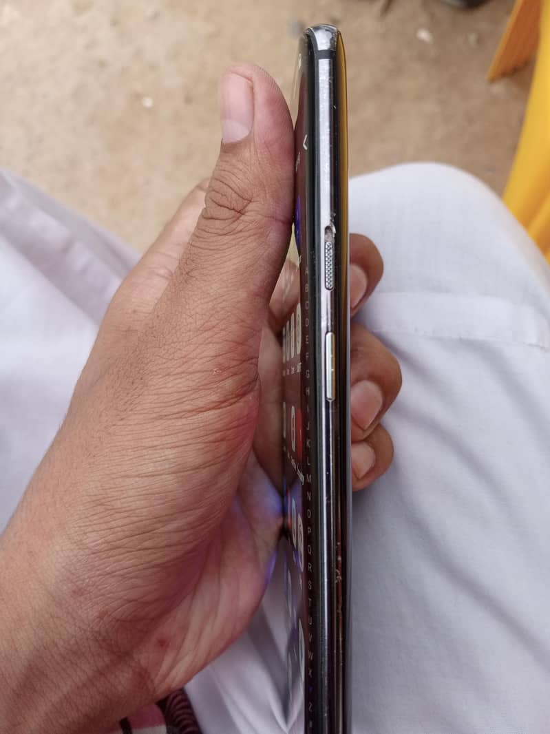 One Plus 7T Pro 7