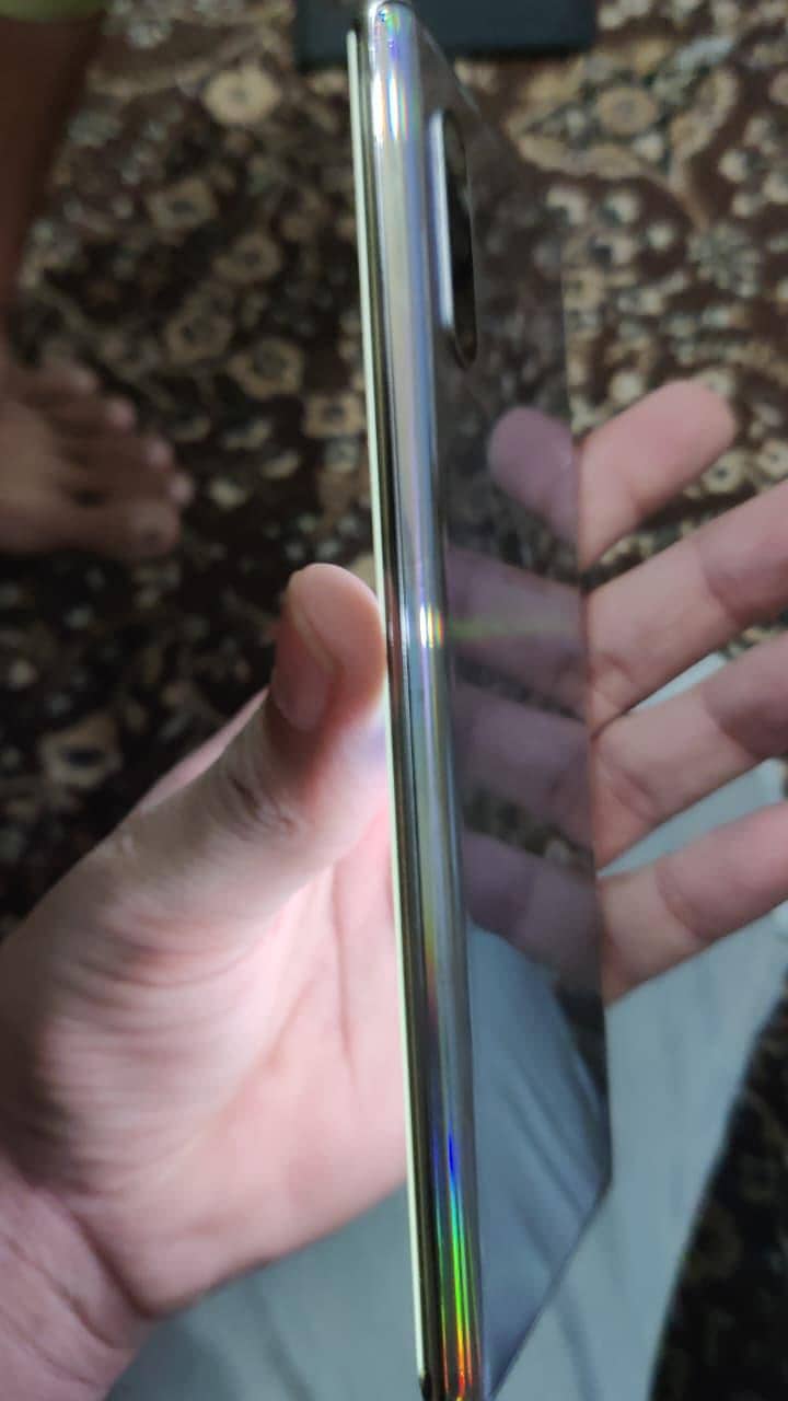 Samsung Mobile Note 10 Plus 3