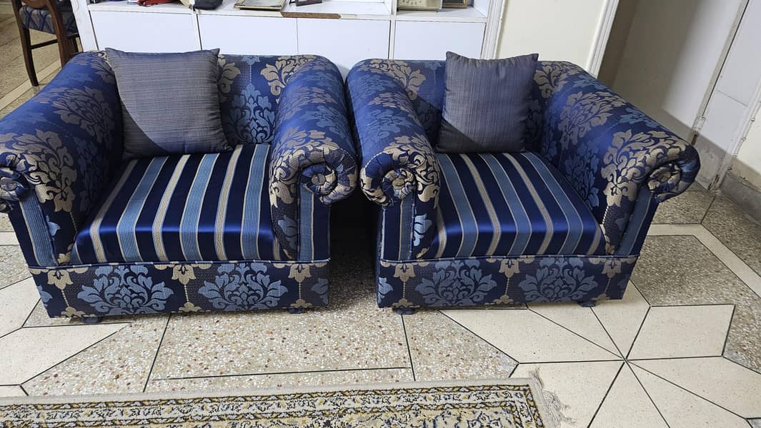 Good Condition 8Sofa Sets for Sale 2