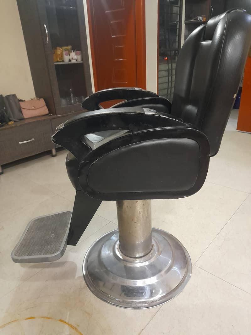 chair 3