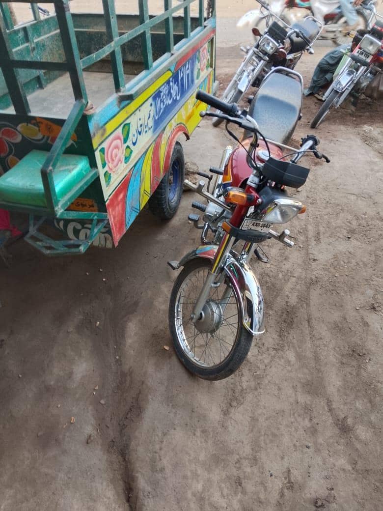 Loader rickshaw 6