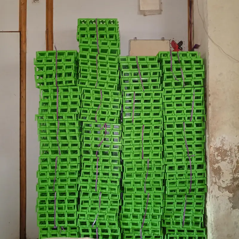 Heavy-duty plastic Flooring pallets for Goats — photo 8