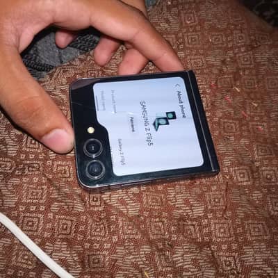Samsung Mobile Z Flip 5