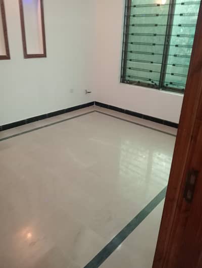 7marla 5beds neat and clean house for rent in G 13 2 islamabad
