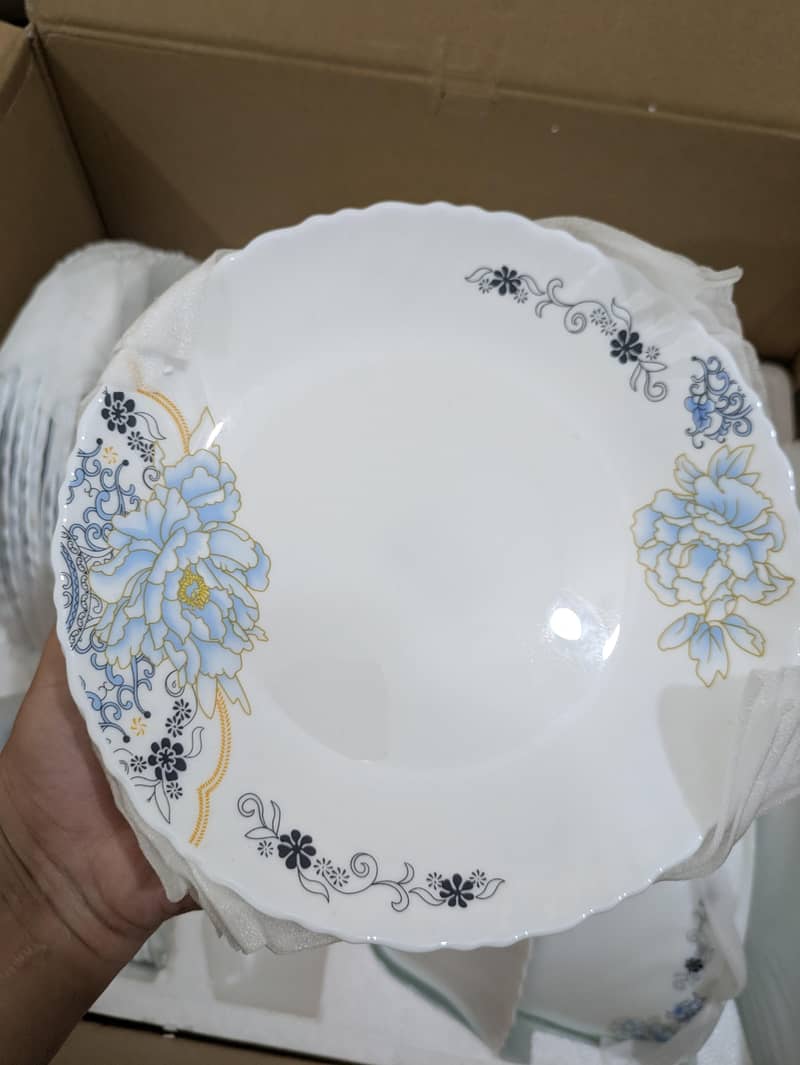 Dinner set 3