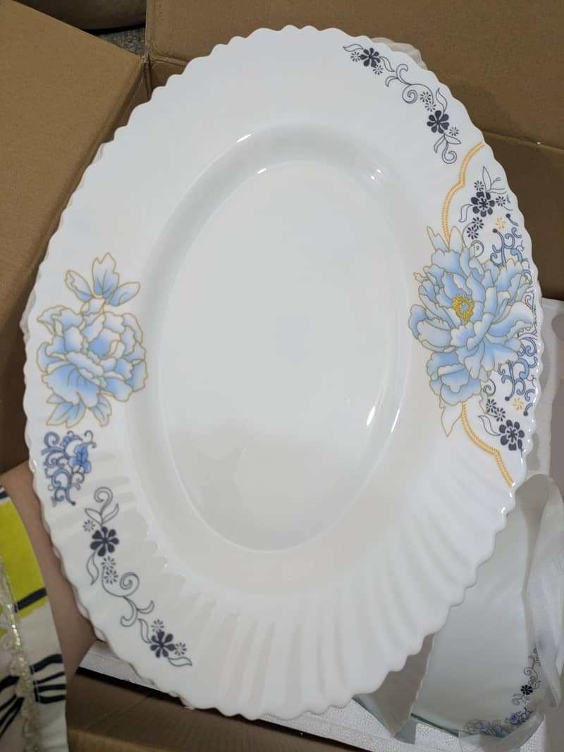 Dinner set 4