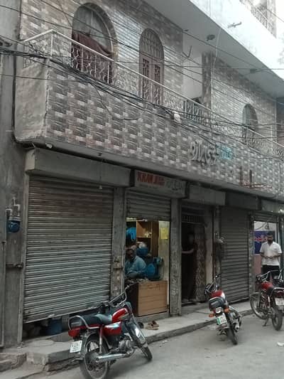 qureshi plaza