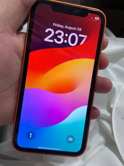 Apple iPhone XR