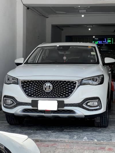 MG HS 2021