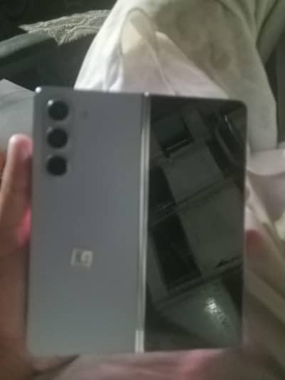 Samsung Mobile Z Fold 5