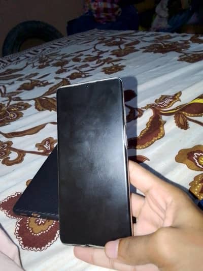 Samsung Mobile S20 Plus snapdragon