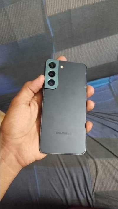 Samsung Mobile S22