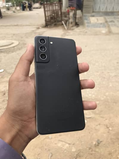 Samsung Mobile S21 FE non pta