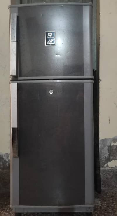 dawlance refrigerator