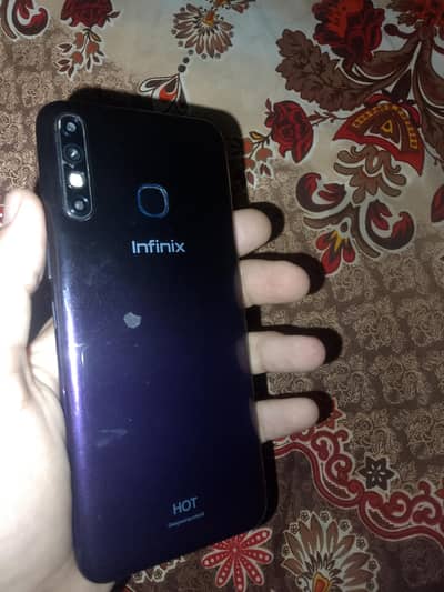Infinix Hot 8